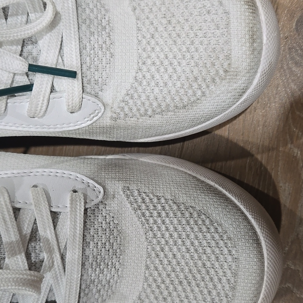 Vessi Women's 9 Weekend Marble White Sneakers - Picture 4 of 7